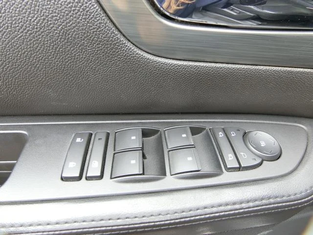 Hummer H2 36