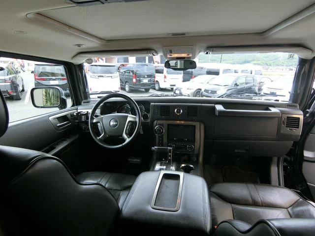 Hummer H2 3