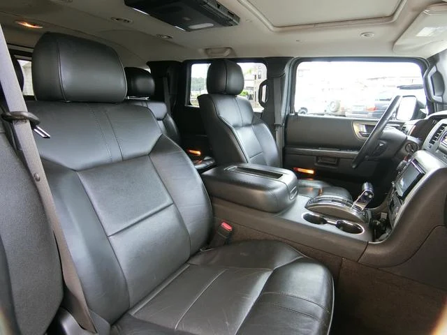 Hummer H2 7