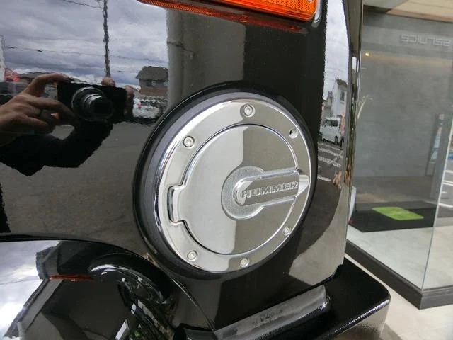 Hummer H2 53
