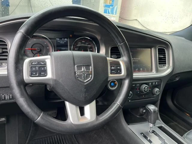 Dodge CHARGER 7
