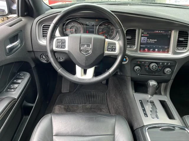 Dodge CHARGER 39