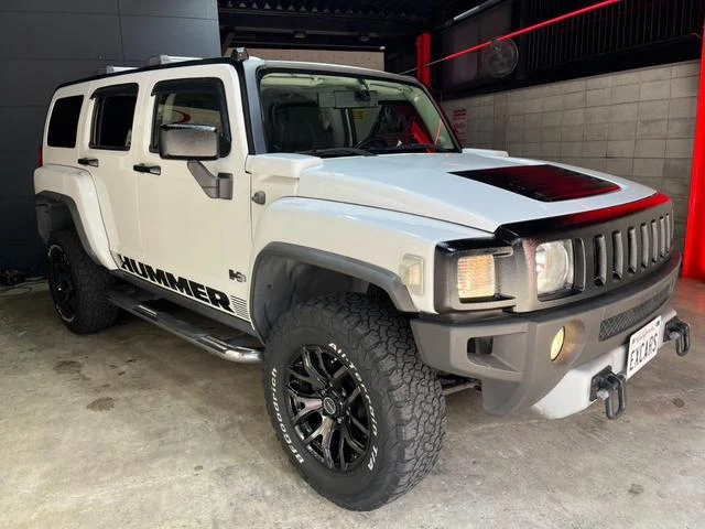 Hummer H3 2