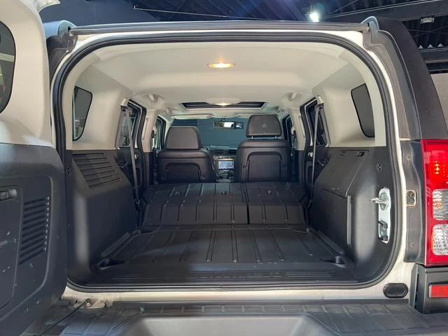Hummer H3 23