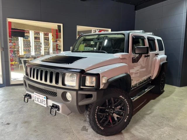 Hummer H3