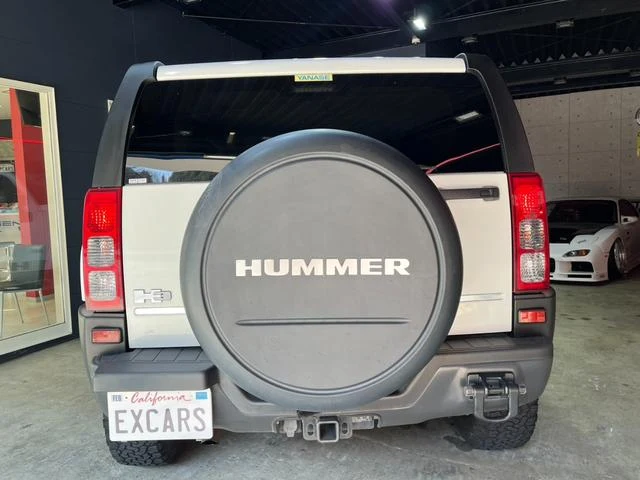 Hummer H3 4