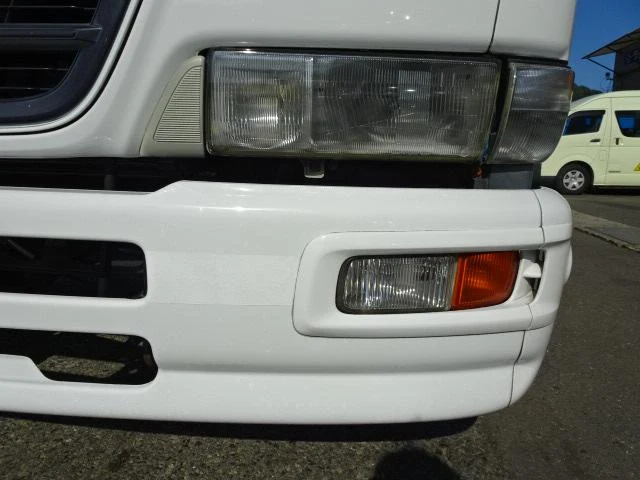 Nissan Diesel CONDOR 32