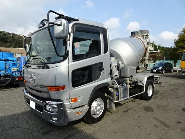 UD Trucks CONDOR