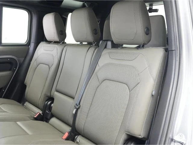 Land Rover DEFENDER 47
