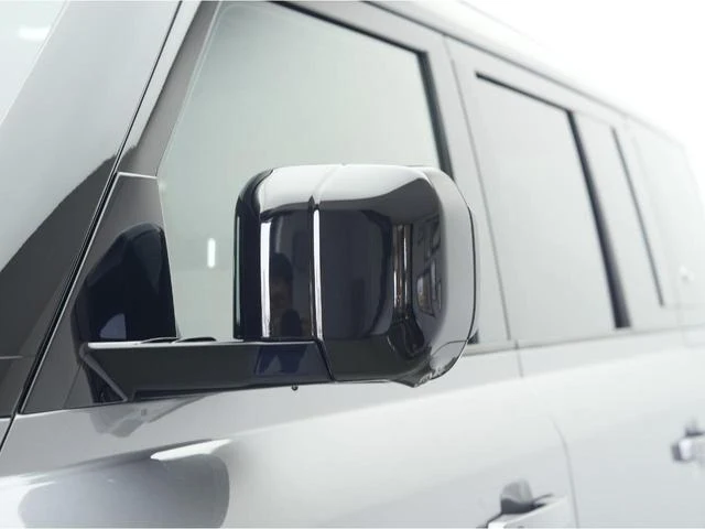 Land Rover DEFENDER 34