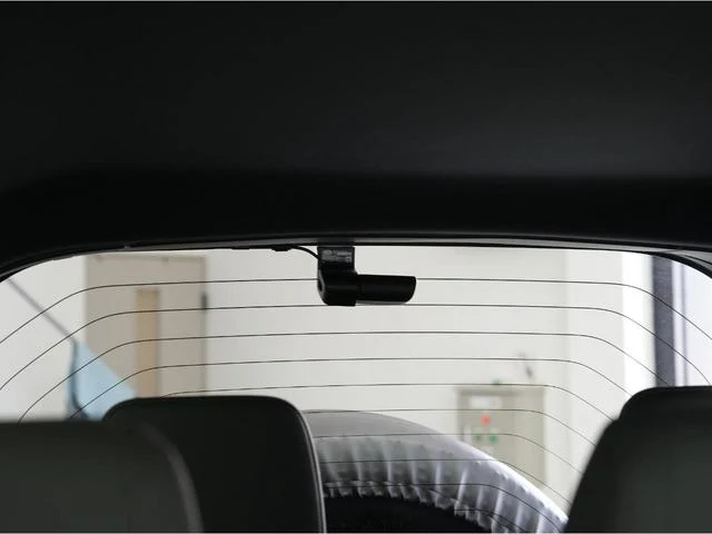 Land Rover DEFENDER 9