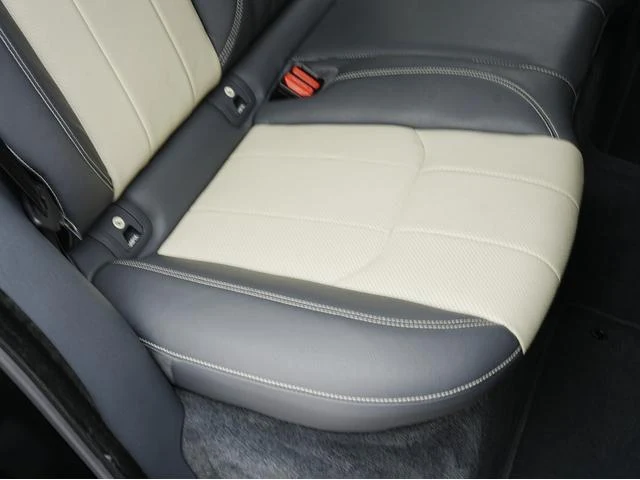 Land Rover RANGE ROVER 41