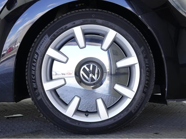 Volkswagen THE 6