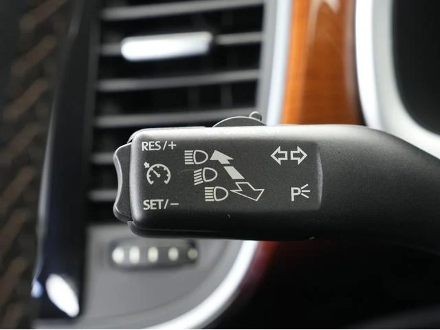 Volkswagen THE 46