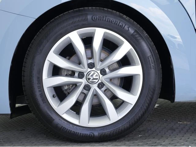 Volkswagen THE 21
