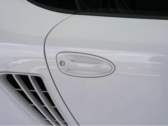Porsche CAYMAN 36