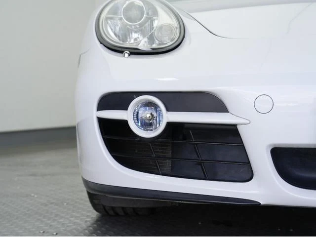 Porsche CAYMAN 31