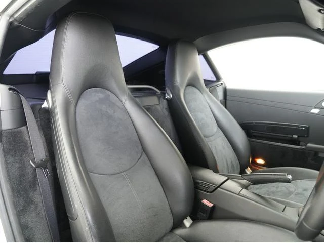 Porsche CAYMAN 12