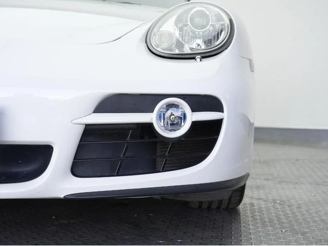 Porsche CAYMAN 32