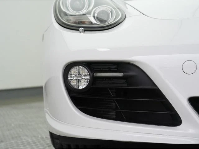 Porsche CAYMAN 29