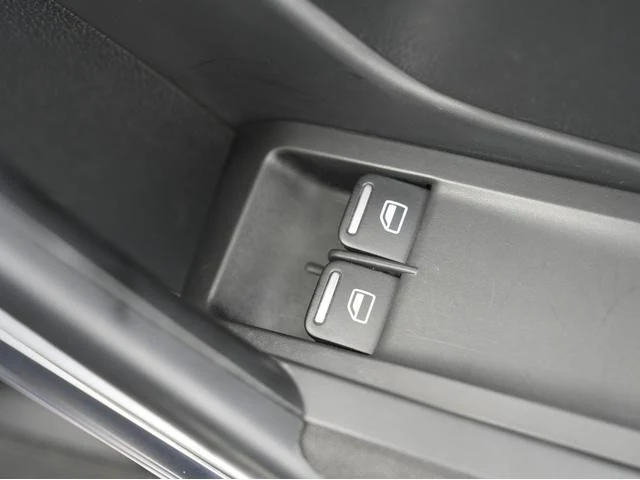 Volkswagen THE 37