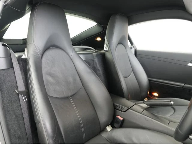 Porsche CAYMAN 34