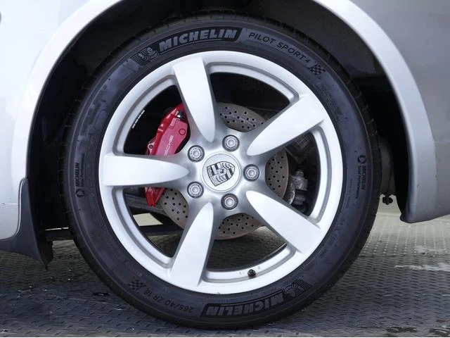 Porsche CAYMAN 18