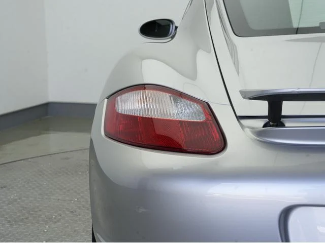 Porsche CAYMAN 24