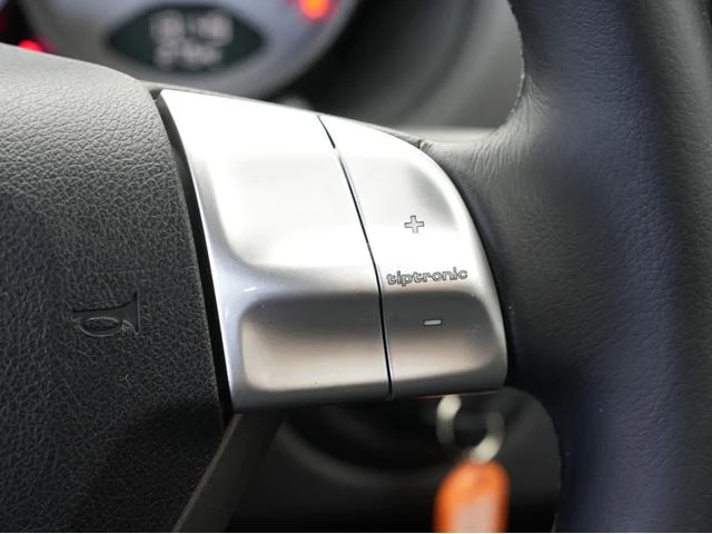 Porsche CAYMAN 43