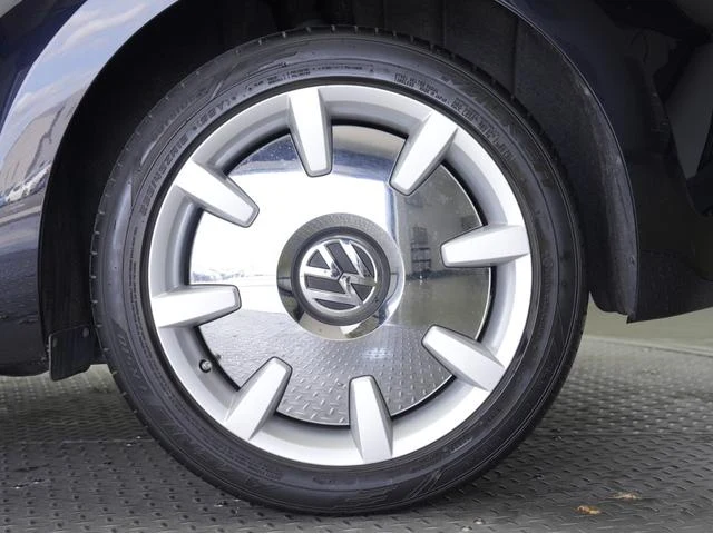 Volkswagen THE 24