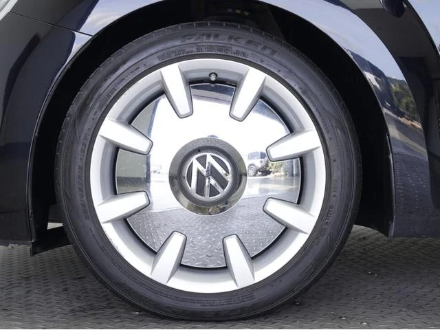 Volkswagen THE 25