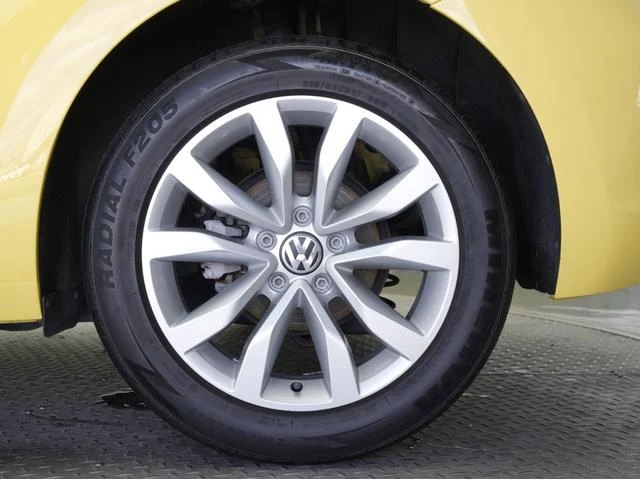 Volkswagen THE 22