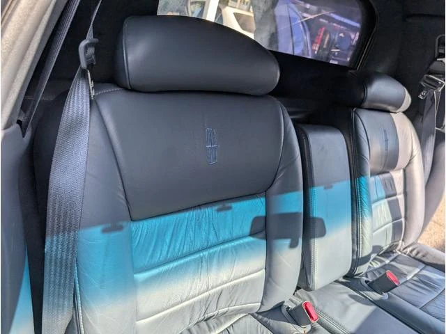 Lincoln TOWNCAR 30
