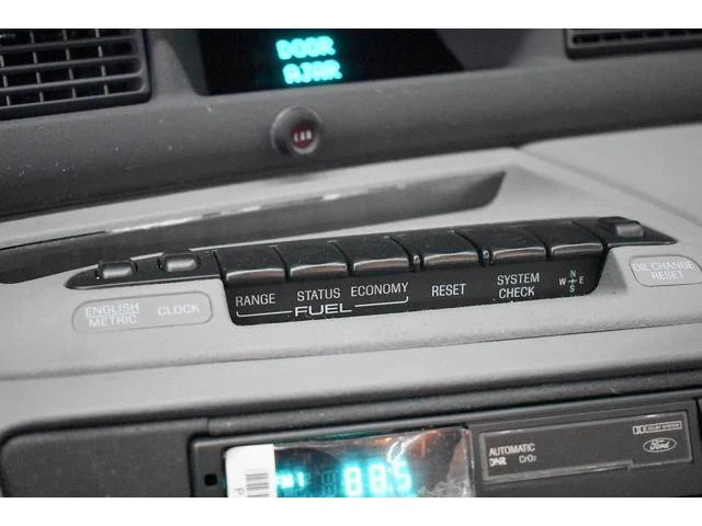 Lincoln MARK VIII 37