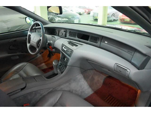 Lincoln MARK VIII 45