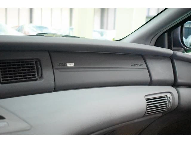 Lincoln MARK VIII 39