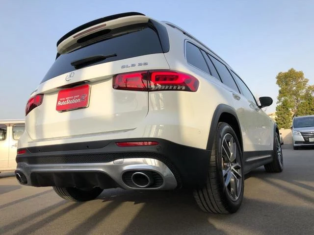 MERCEDES AMG GLB 58
