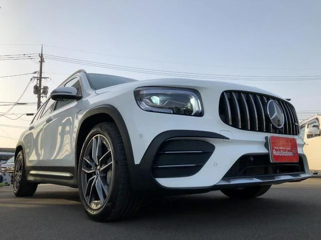 MERCEDES AMG GLB 54