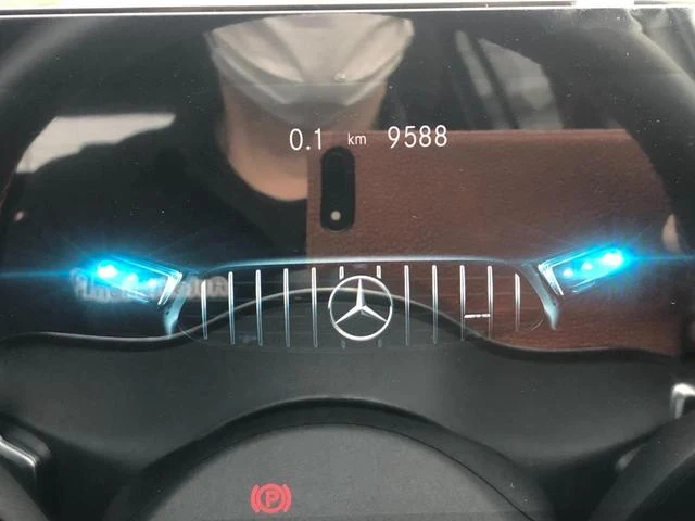 MERCEDES AMG GLB 64