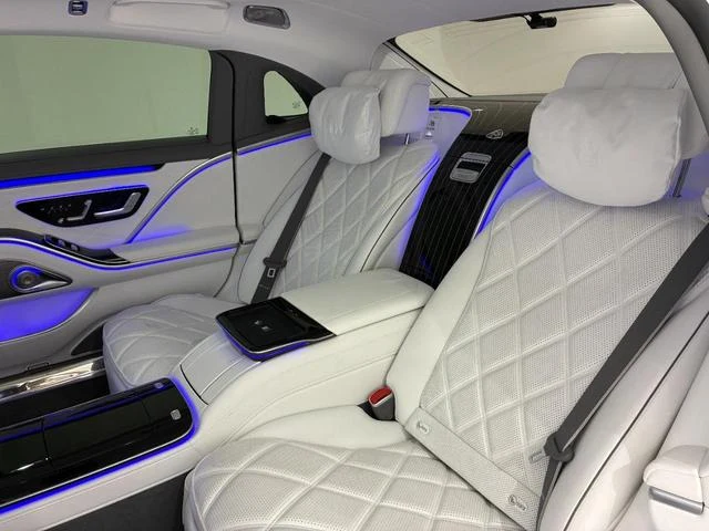MERCEDES MAYBACH S-CLASS 18