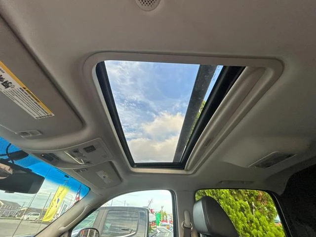 Chevrolet AVALANCHE 33