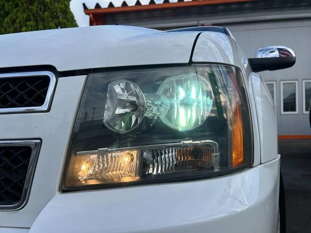 Chevrolet AVALANCHE 35