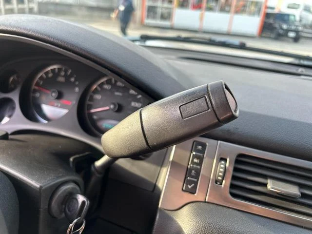 Chevrolet AVALANCHE 25