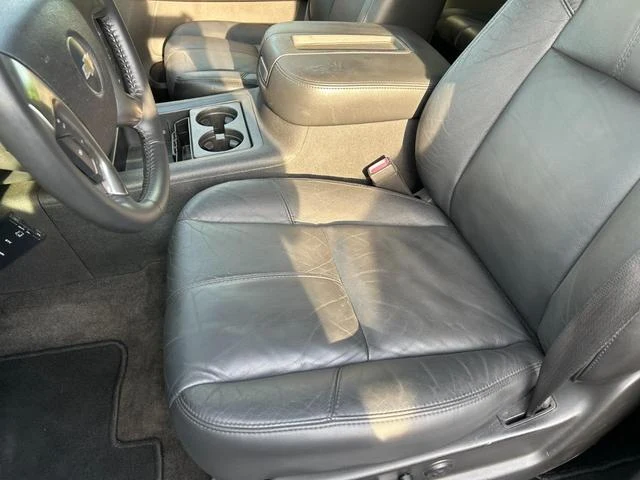 Chevrolet AVALANCHE 10