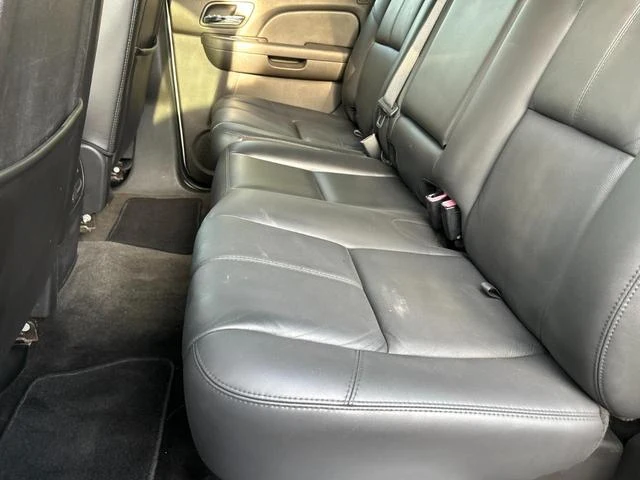 Chevrolet AVALANCHE 12