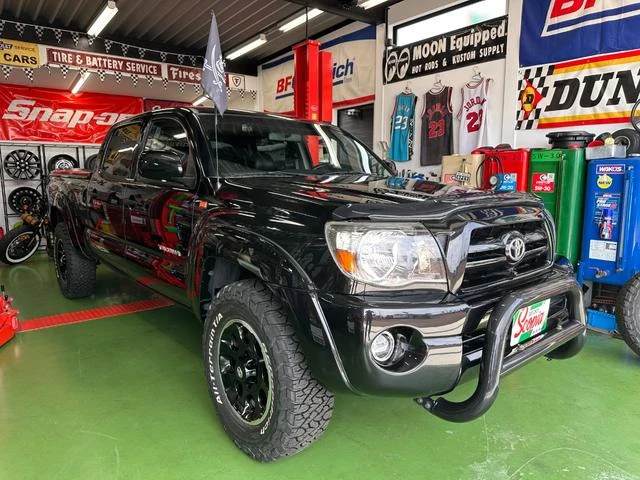 AMERICA TOYOTA TACOMA