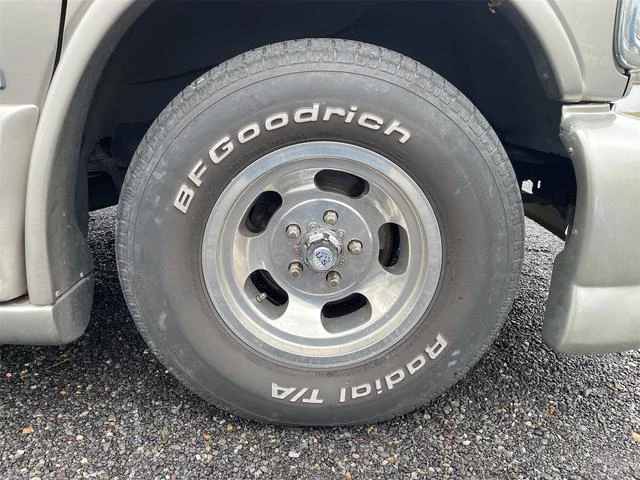 Chevrolet EXPRESS 19