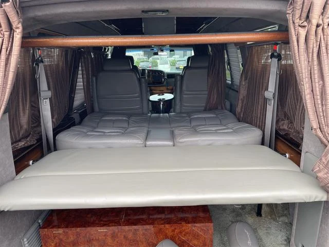 Chevrolet EXPRESS 33