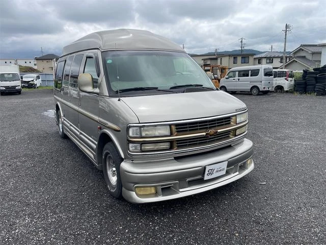 Chevrolet EXPRESS 6
