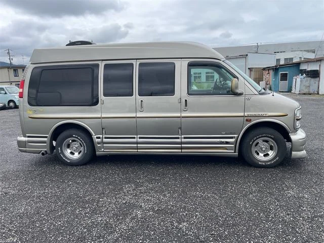 Chevrolet EXPRESS 4